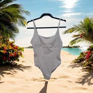 Andie Catalina  Swimwear Bathing Suit One Piece Cruise Pool Size XS
